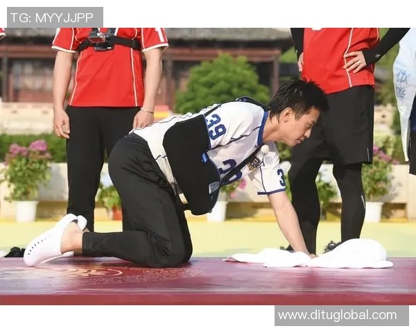 跑男第六季足球明星齐聚挑战赛场展现激情与友谊 跑男第六季足球明星齐聚挑战赛场展现激情与友谊